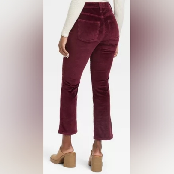 Universal Thread Women's High-Rise Corduroy Bootcut Jeans - Picture 2 of 7
